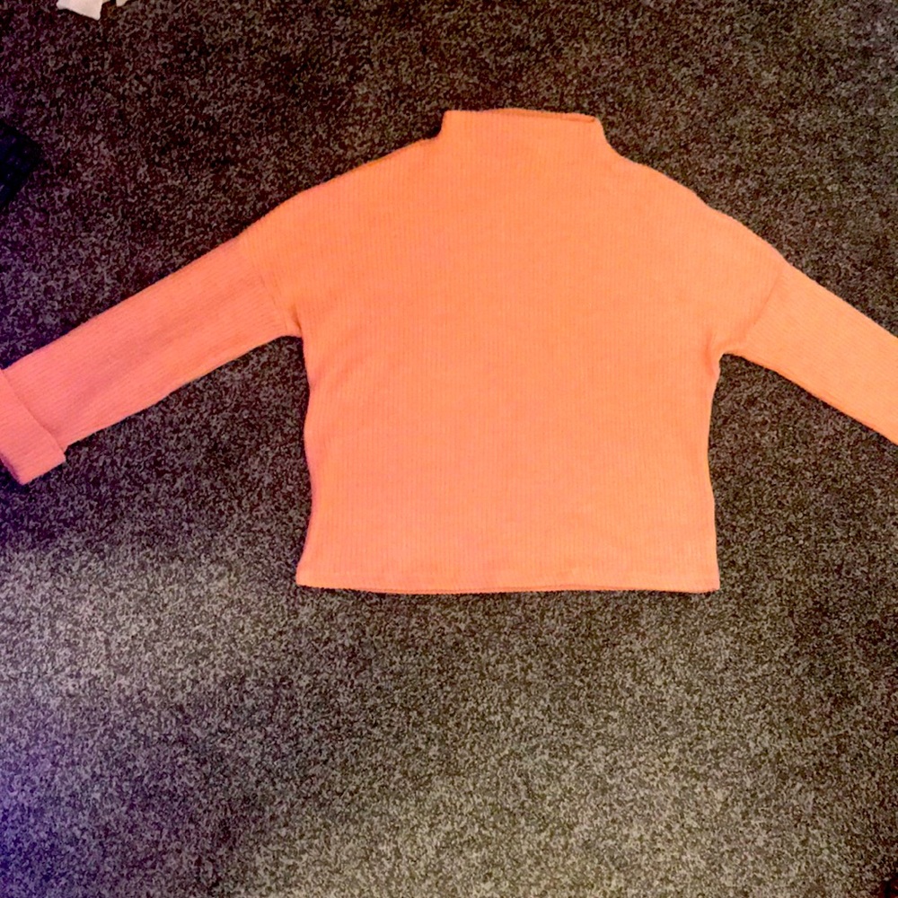 soft warm sweater!!
